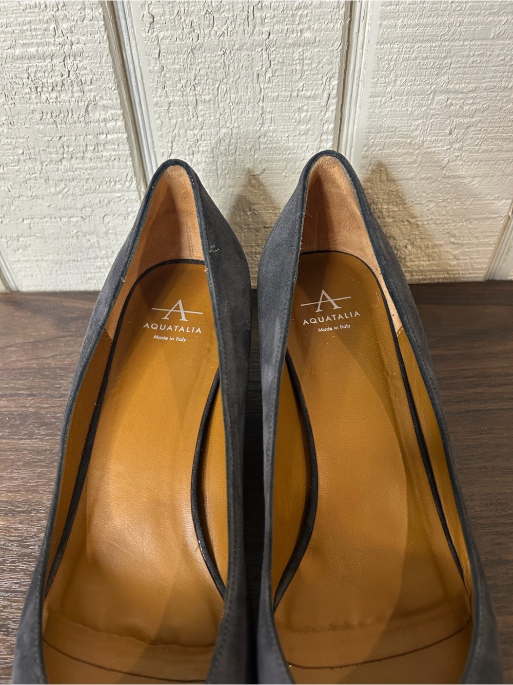 Aquatalia Suede Pumps, size 8. - Picture 4 of 8